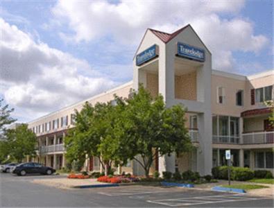 Travelodge - Cincinnati شارونفيل المظهر الخارجي الصورة